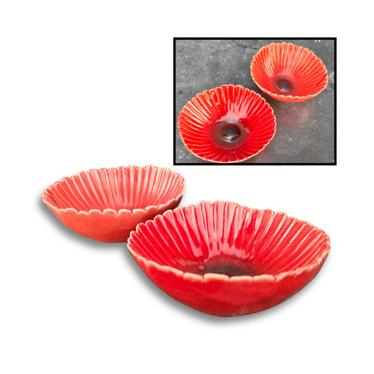 Red ceramic Gerbera trinket dish
